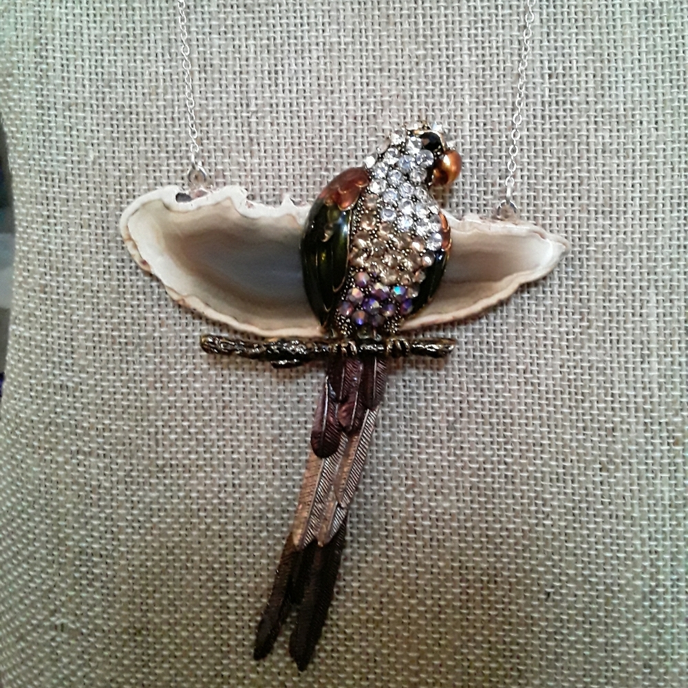 Handmade Agate Parrot Necklace